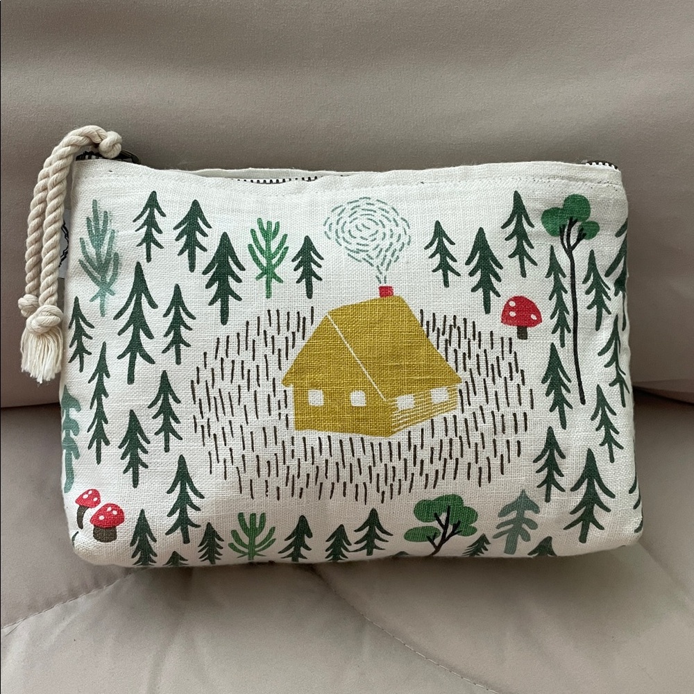 DANICA STUDIO LINEN POUCH - LIKE NEW!